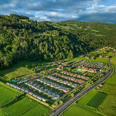 Albatross Mobile Homes On Camping Bella Austria Sankt Peter am Kammersberg Exterior photo